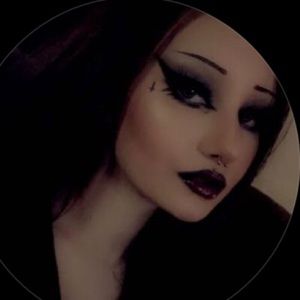 Meet your Posher, Sebastian